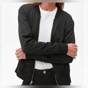 Michael Stars Cash satin bomber size small